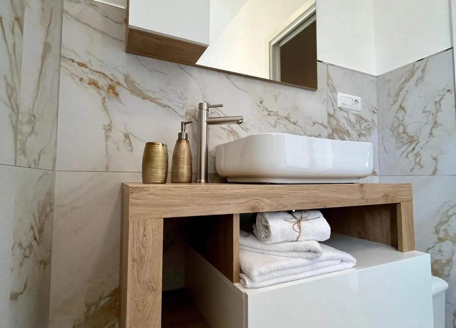 The Crown Rooms Alghero
